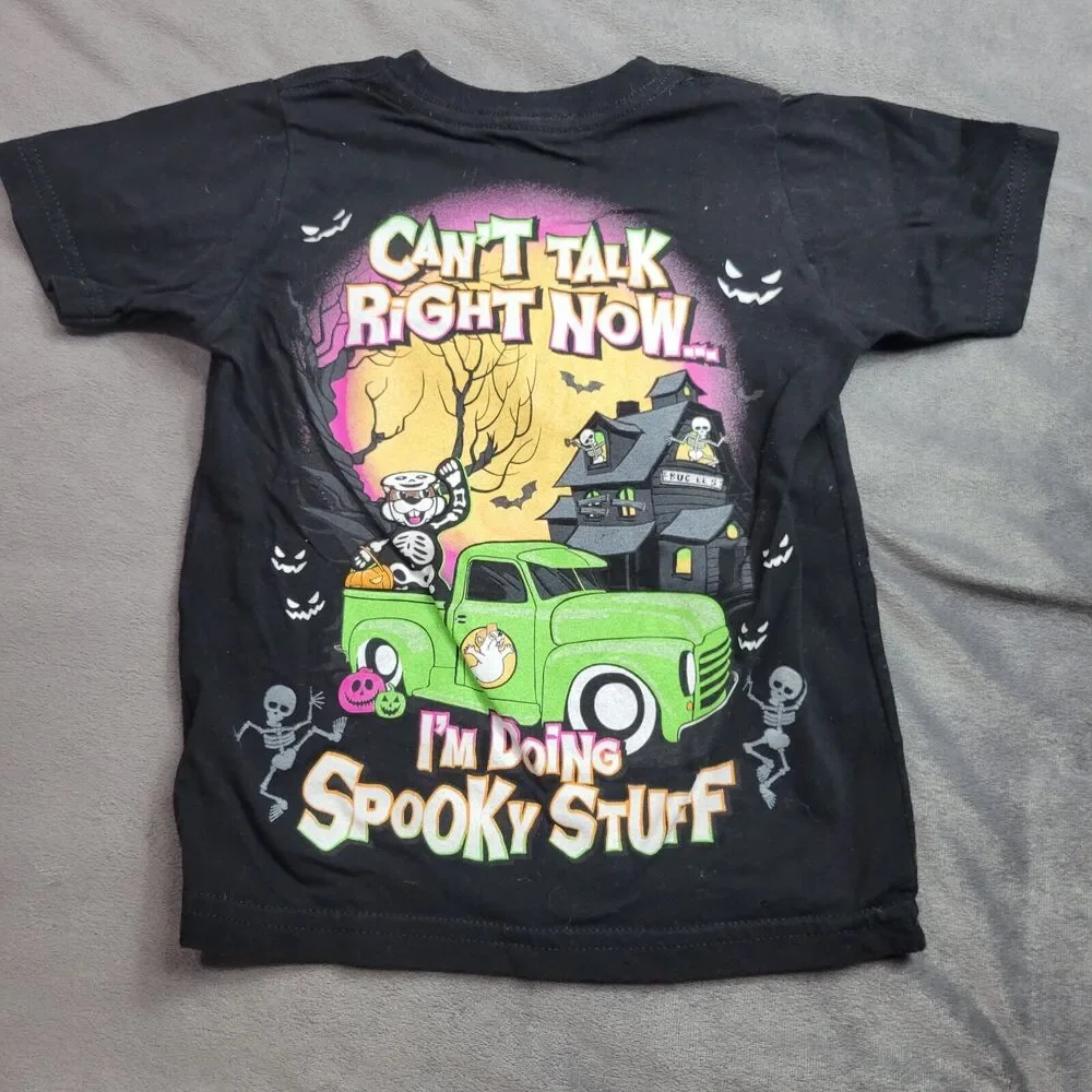Bucees Shirt Boy Size 2T Black Skelton Halloween Spooky Stuf Truck Cant Talk Now